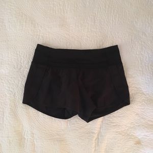 4” black lululemon speedups